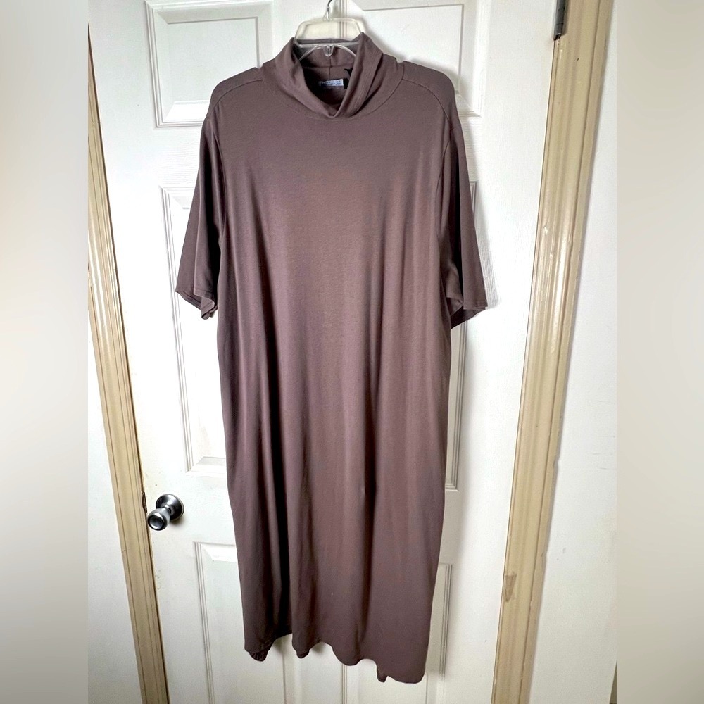 H By Halston Marve Cow Neck Dtess